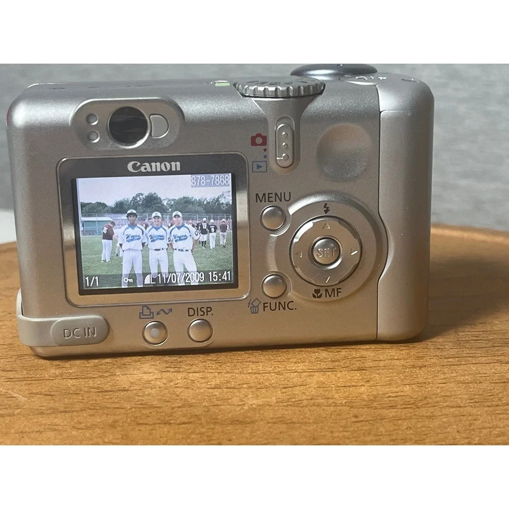 Canon PowerShot A75 Silver 3.2MP Digital Camera 3x Optical Zoom with Case WORKS